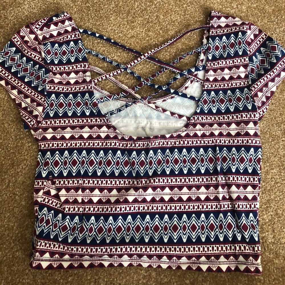 Aztec Cropped Top - Picture 3 of 3
